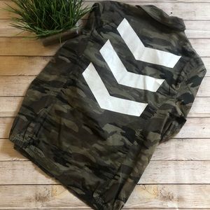 RARE!! Express Chevron Camo Jacket L (fits XL too)